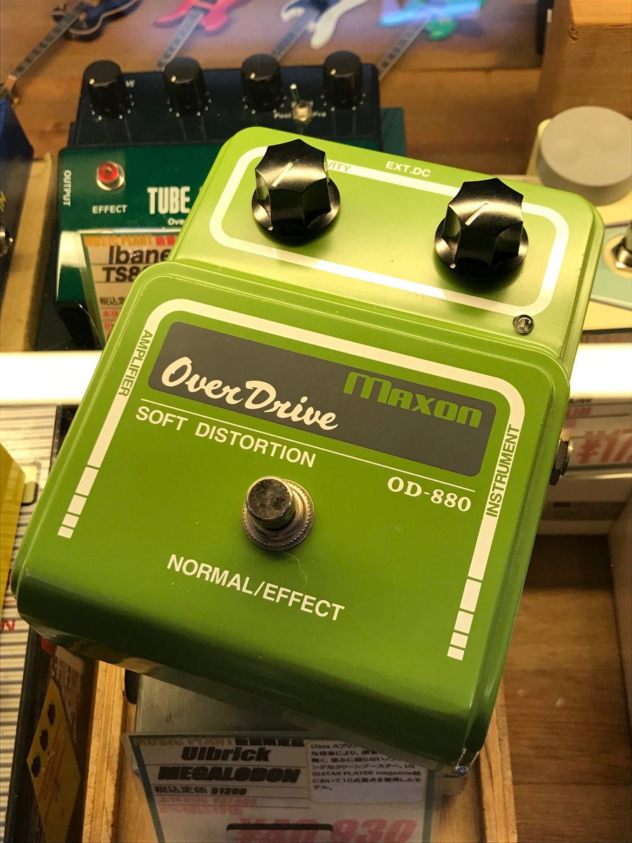 musicplant's tweet photo. 【つくば店】中古エフェクター続々入荷!
定番エフェクターから、激レアエフェクターまでドンドン増えております!
要チェックです!
#MP新着
#XOTIC #ACBooster #RCBooster #BBPreamp
#ElectroHarmonix #NeoClone
#MXR #M169 #CarbonCopy
#Maxon #OD880 https://t.co/MeA97uYycV