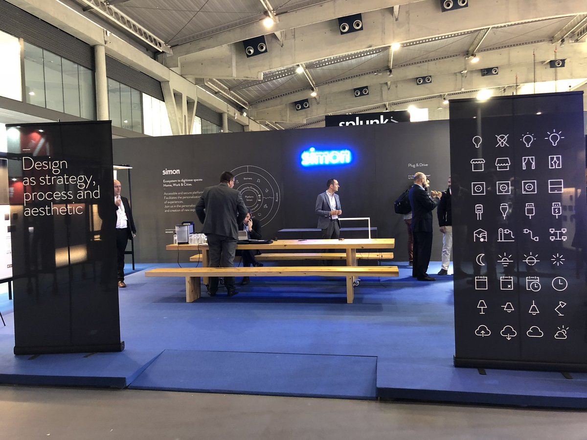 SmartechCluster's tweet photo. #IOTSWC18 Todavía estás a tiempo durante hoy y mañana de visitar a nuestros socios expositores en el @IOTSWC y conocer las nuevas soluciones que presentan! Entre ellos encontrarás a @vodafone_es con @AKOTrace, @SimonElectricES, @applus... https://t.co/sGF3n7h5By