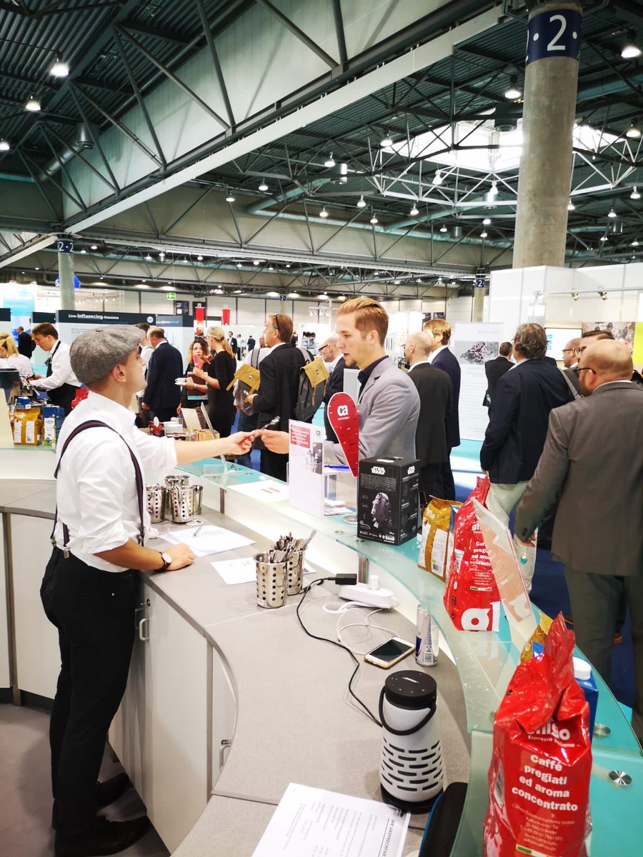 S_Baecker's tweet photo. Die 🇦🇹Kaffeehausspezialitäten gibt es von @CAAutomation_DE auf dem #DSAGJK18 an Stand L14. Mehlspeisen lassen wir weg, dafür gibts alles zum Thema #Automatisierung #SAP #ERP #systemcopy https://t.co/MXHBHpsYrQ