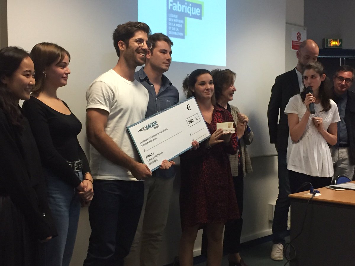 esiee_it's tweet image. La 2e édition du #Hackamode de Paris pour le futur de la mode @lafabrique s&apos;est terminée hier. une 60taine d&apos;étudiants de 10 écoles dont @ITESCIA y ont participé. Bravo à Valentin Durand et à Alexandre Lacombe, 2 #itesciens qui figuraient parmi les 3 groupes gagnants.