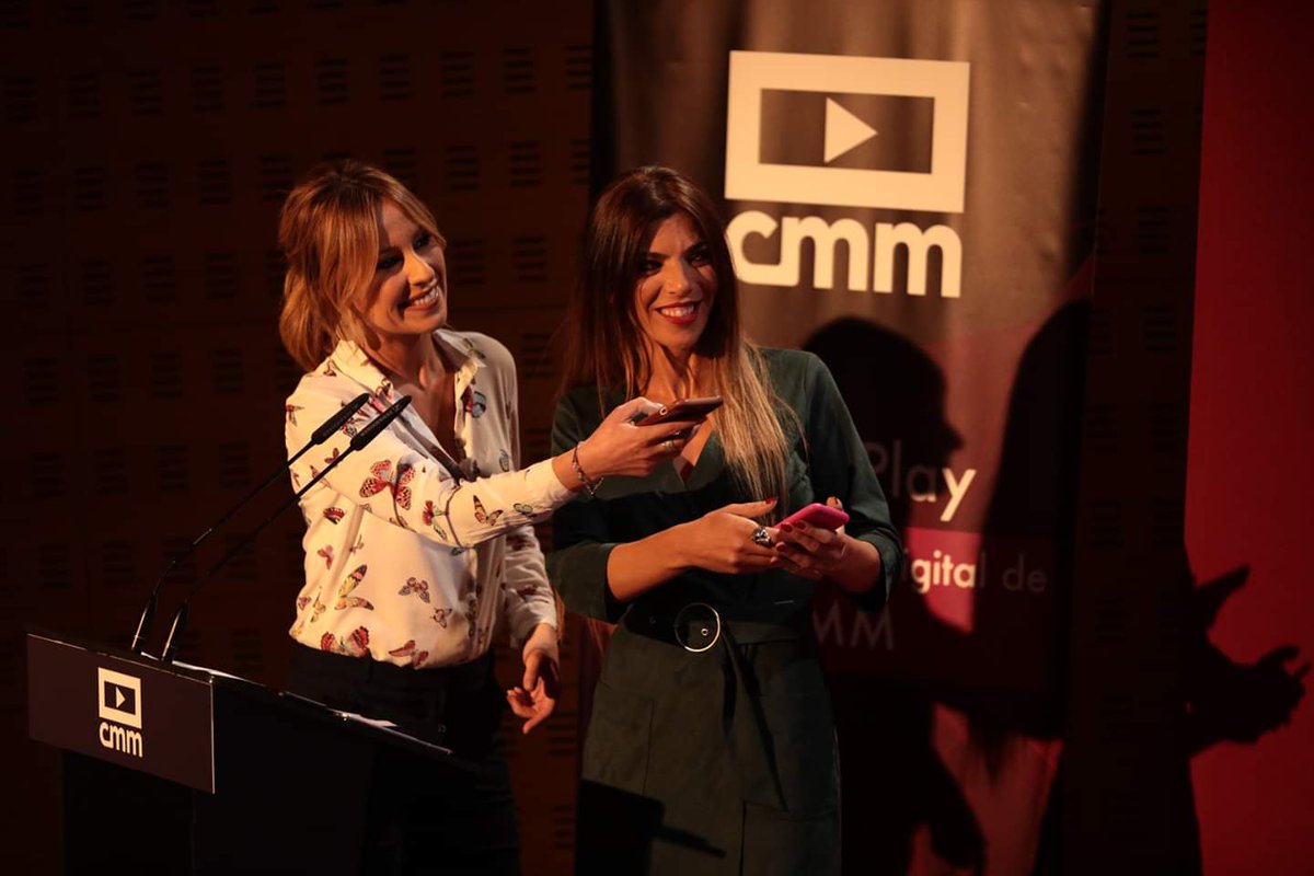 CMM_es's tweet photo. La presentación de @CMM_Play en imágenes 📸 
Más 👉 https://t.co/sMcMSlFQxK #holaCMMPlay https://t.co/TPm4m5NuyZ