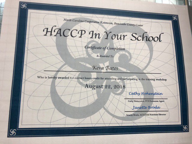 ACS_Nutrition's tweet photo. #Lot2Love about School Lunch Week! ACS School Nutrition values the health and safety of our students and guests.  Our cafeteria's average health score is 99 and 100% of our staff are food safety certified annually. #NSLW18  #TheACSWay #ACSEatsLocal https://t.co/z003Wl2hR5