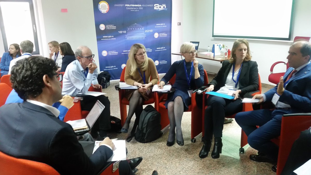 CESAER_SnT's tweet photo. Deep discussions on the future of science and technology education at #CESAER2018 https://t.co/Pp5Ylpa0Y7