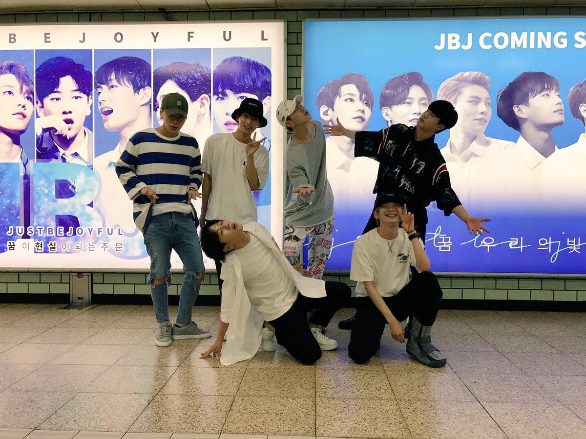 ta0714a's tweet photo. 1周年おめでとう🎉 
大好きな気持ちも応援する気持ちも変わらず、ずっと思い続けてます🍀 
JBJは永遠だからこの先もjoyfulと共にお祝いしていきましょ🤗💖

 #JBJ_1주년_축하해 https://t.co/aOnYqULpN4