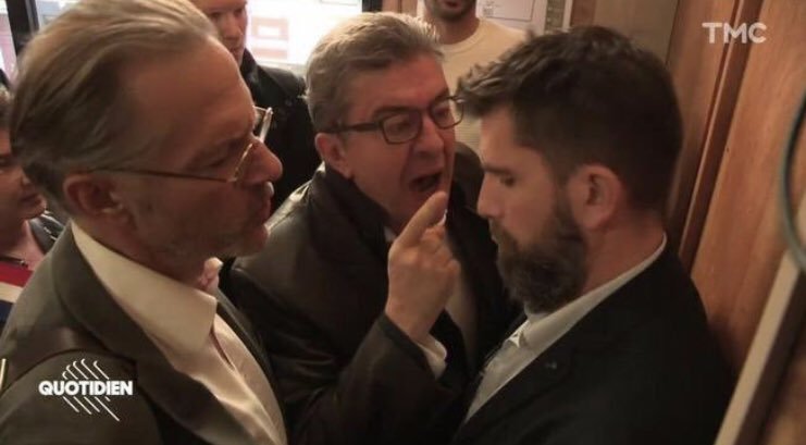 Guy_Golo's tweet photo. IRINA DE FROSBERGER, JE L'AI BAISÉE. JOCELYNE TURNER, JE L'AI BAISÉE. LE PRINCE PATRICE DE MOLDAVIE, JE L'AI BAISÉ. J'ÉTAIS BOURRÉ, N'EMPÊCHE JE L'AI QUAND MÊME BAISÉ ! ET ODILE DERAY, MADÂÂME ODILE DERAY, PAS LE DROIT DE LA BAISER ?

#PoseTonMelenchon https://t.co/YQrbgtrWRR