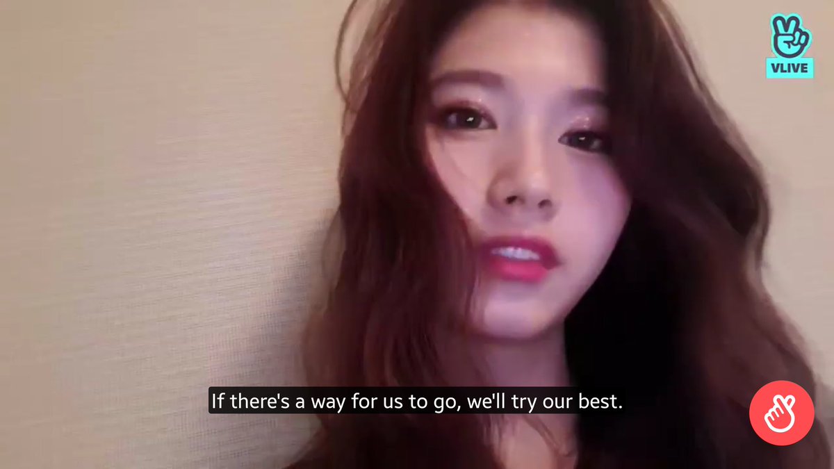 twice_ph's tweet photo. [VLIVE] 181017
TWICE Sana greet and mentioned Philippines yesterday in her vlive. She also said that they want to do a concert here if there's a chance. 😊💖🍭

https://t.co/aQOj3bnq0T

#TWICE #트와이스 #SANA #사나 https://t.co/BA3aAy2Bvk