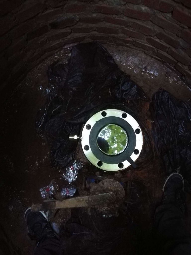 VickyPey's tweet image. Great news that our NB-IoT hydrant pressure sensors were installed in the Summer Palace in Peking city, guarding the safety of public estates and tourists. 
#smartcity #smartbuildingmanagement #smartfirehydrant #smartwater and more #iot applications.