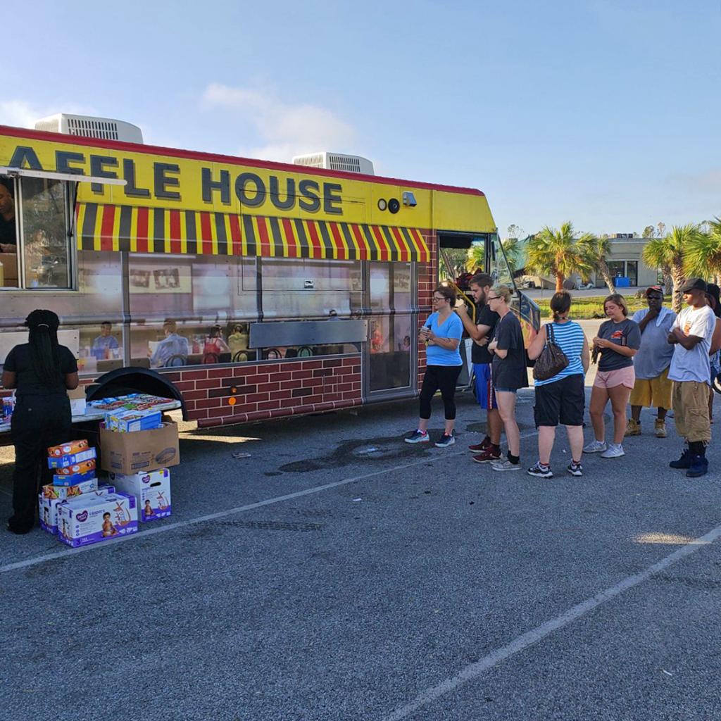 Waffle House on Twitter: "Our food truck is set up for one more day in