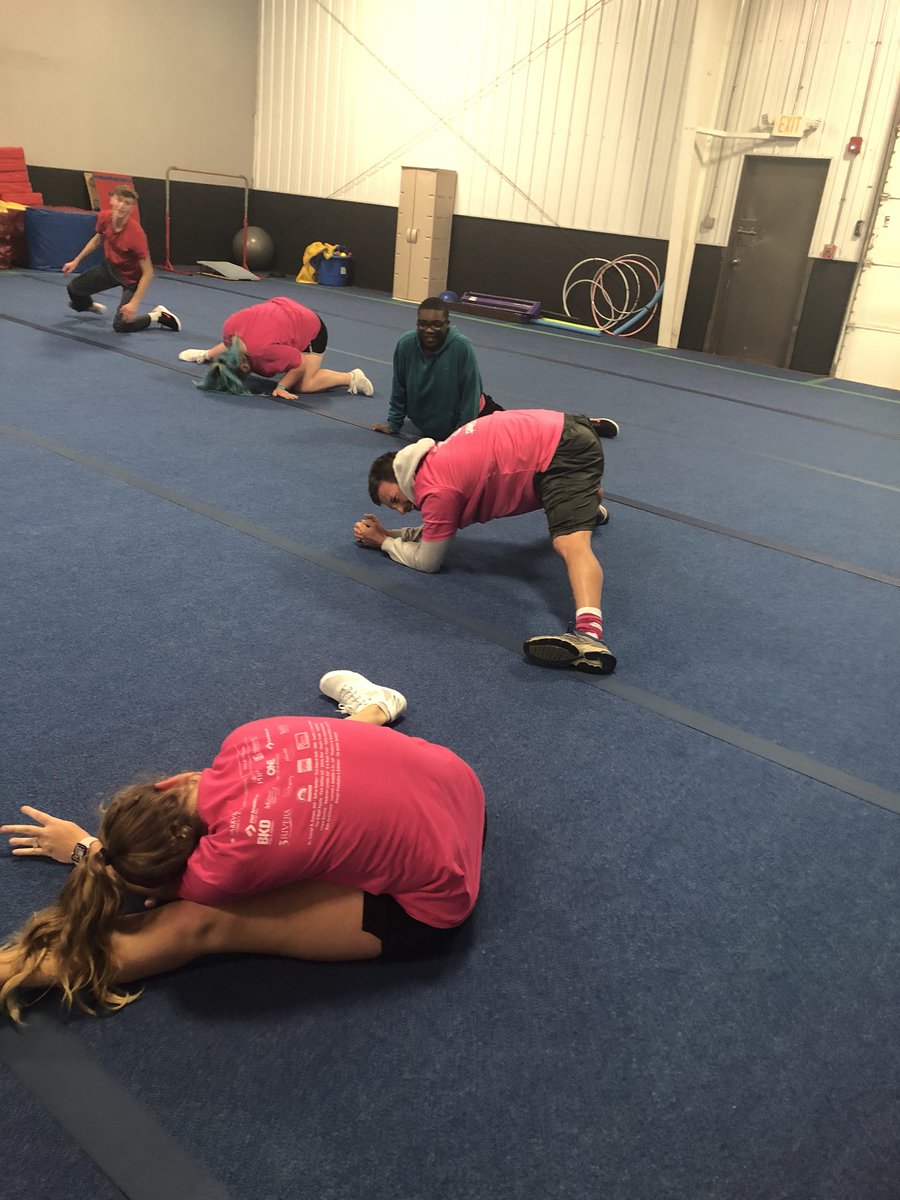 INTechCheer's tweet image. The Indiana Tech Cheer team loved having David Bokhart at our practice last night! Go support him for real men wear pink! main.acsevents.org/site/TR/Making…