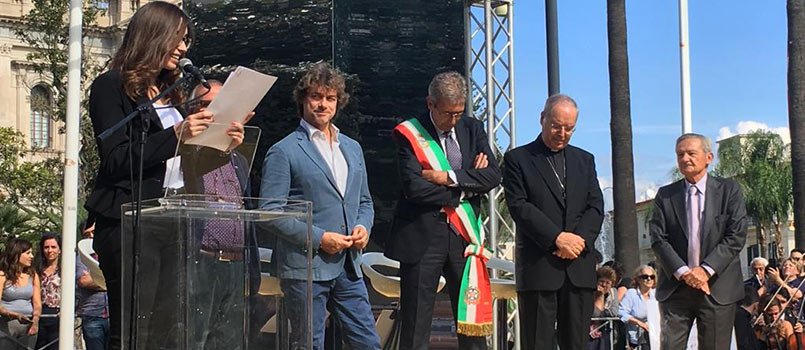 #Pompei concede la cittadinanza onoraria ad <a href="/albertoangela/">Alberto Angela</a> goo.gl/mAFcSb