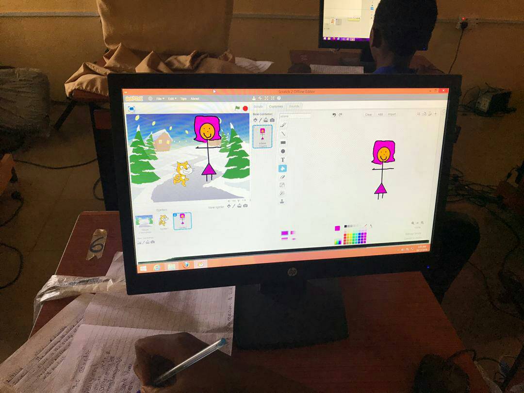 pmikeola's tweet photo. In life we only live once. Living to impact young kids I find fulfilling. 

#AfricaCodeWeek2018 introducing young kids to programming through @Scratch.
Spurring them to create.

I believe in #SaharaValley of Africa

I rep #Africa #TechQuestClub #DIGITEST #Google #SAP #Pmikeola https://t.co/kC3IciDd6O