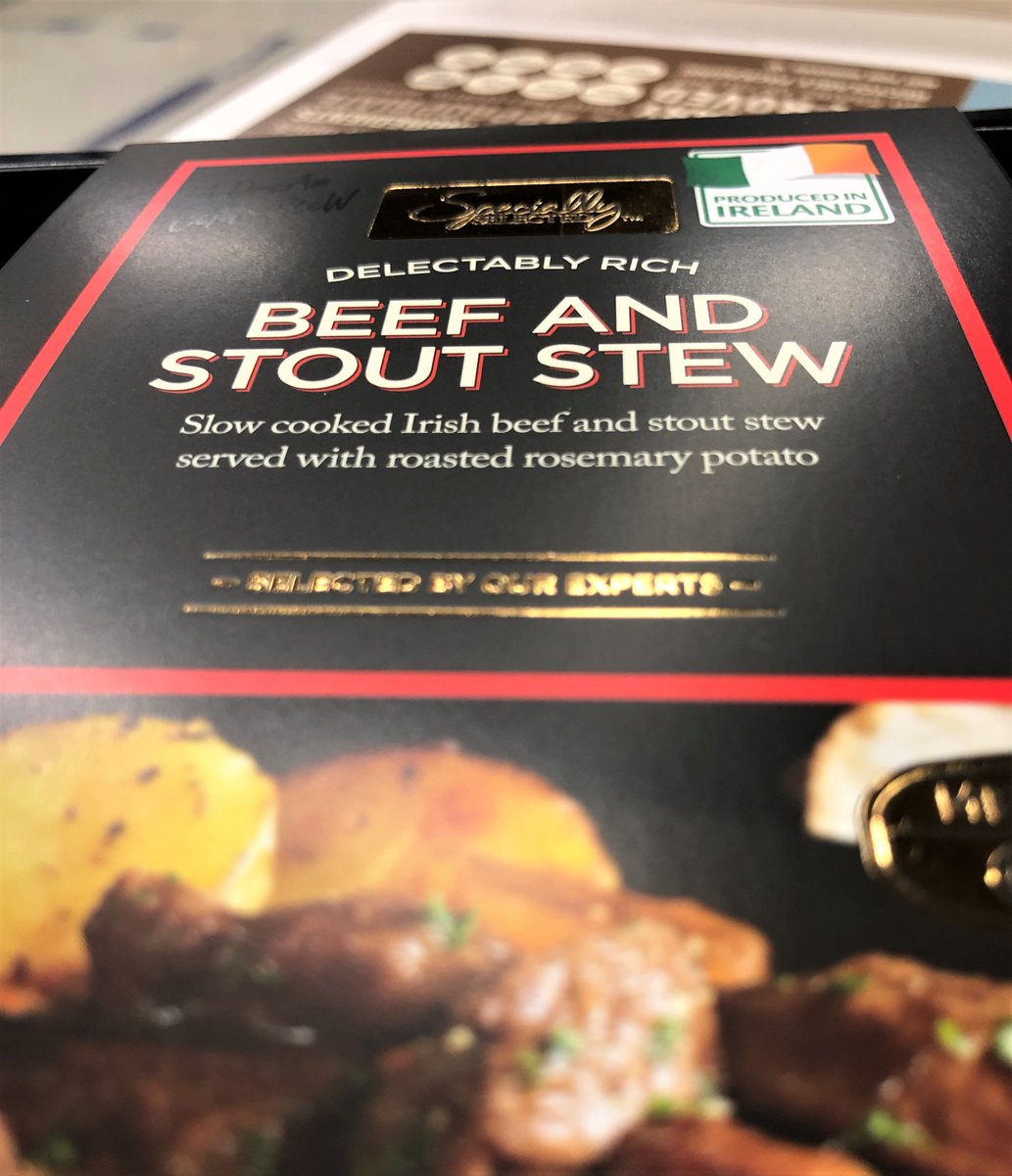 LibraryPrint's tweet photo. Print differently... we threw the kitchen sink at this beaut... gold @Foilco 6 colour printing on our XL @Heideldruck with matt coating and spot gloss varnish #packaging #GraphicDesign #results #print https://t.co/DyYy5Be295