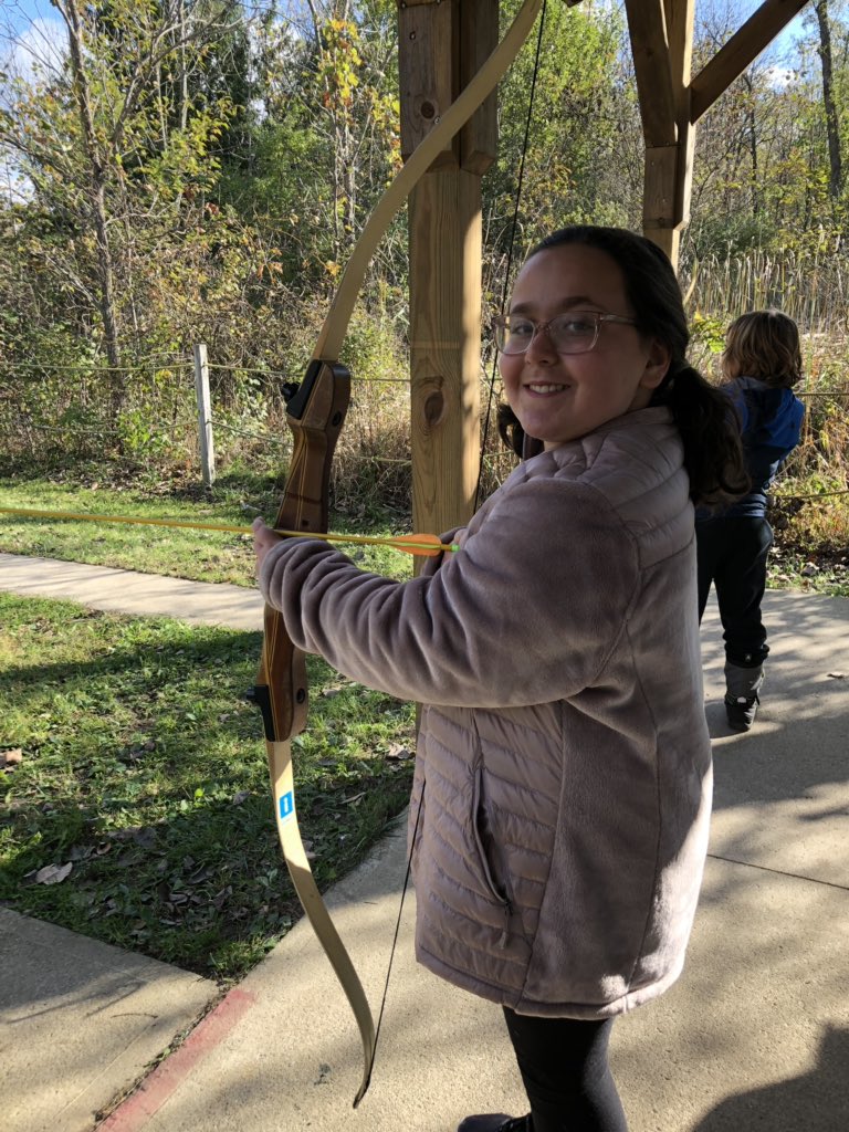 mrsmurphyham's tweet photo. Morning archery practice😊 @suzannemiller21 @azarewych @MrRogersTSD @HamiltonHawks82 https://t.co/O4TrlWoiu7