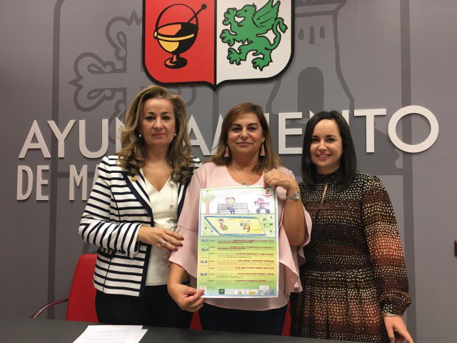 amadorjeh's tweet photo. Programación preparada desde el Plan Local de Acción en Salud del @AytoMartos para conmemorar la Semana Mundial de la Lactancia Materna #SMLM2018 en nuestra ciudad:talleres, mesas redondas, concursos de fotografía y dibujo, programas de radio... No te lo pierdas, participa!!! https://t.co/rw5QpogMut