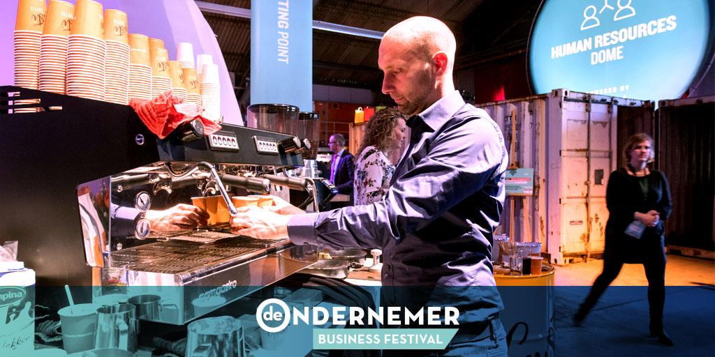 Naast inspirerende #keynotes en workshops kun je bij het #BusinessFestival ook een openingsshow en heerlijk eten verwachten. Bekijk het volledige programma hier. bit.ly/2wUXGRB