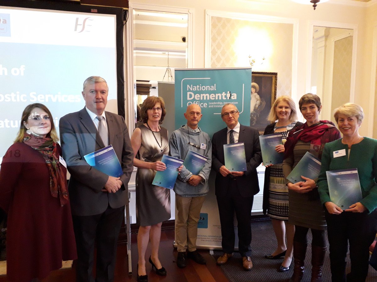 Speakers for the launch of the #dementia diagnostic literature review which was commissioned by the @nationaldementiaoffice this morning including our own Chair Ronan Smith
@alzheimersocirl