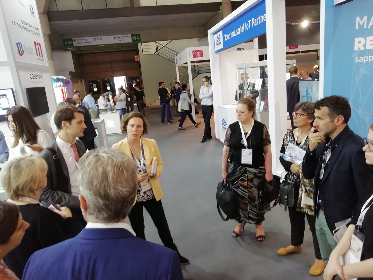 SilverValley_'s tweet photo. Échanges avec @Minalogic, pôle de compétitivité technologique et numérique en région @auvergnerhalpes. Mise en relation entre les entreprises de nos 2 écosystèmes.
#SilverValleyWeek
@IOTSWC https://t.co/3ttetBTiiF