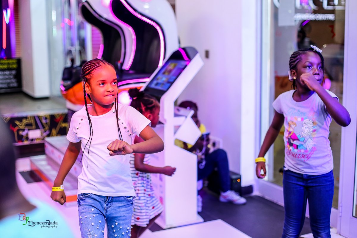 Max_tivity's tweet photo. Sometimes you just want to dance. At #Maxtivity you can do it with friends. #DanceCentral #DanceDanceRevolution #arcades #arcadegames #FunGames #MaxFun #FunWednesday #WednesdayFun https://t.co/uQcO99LVuG