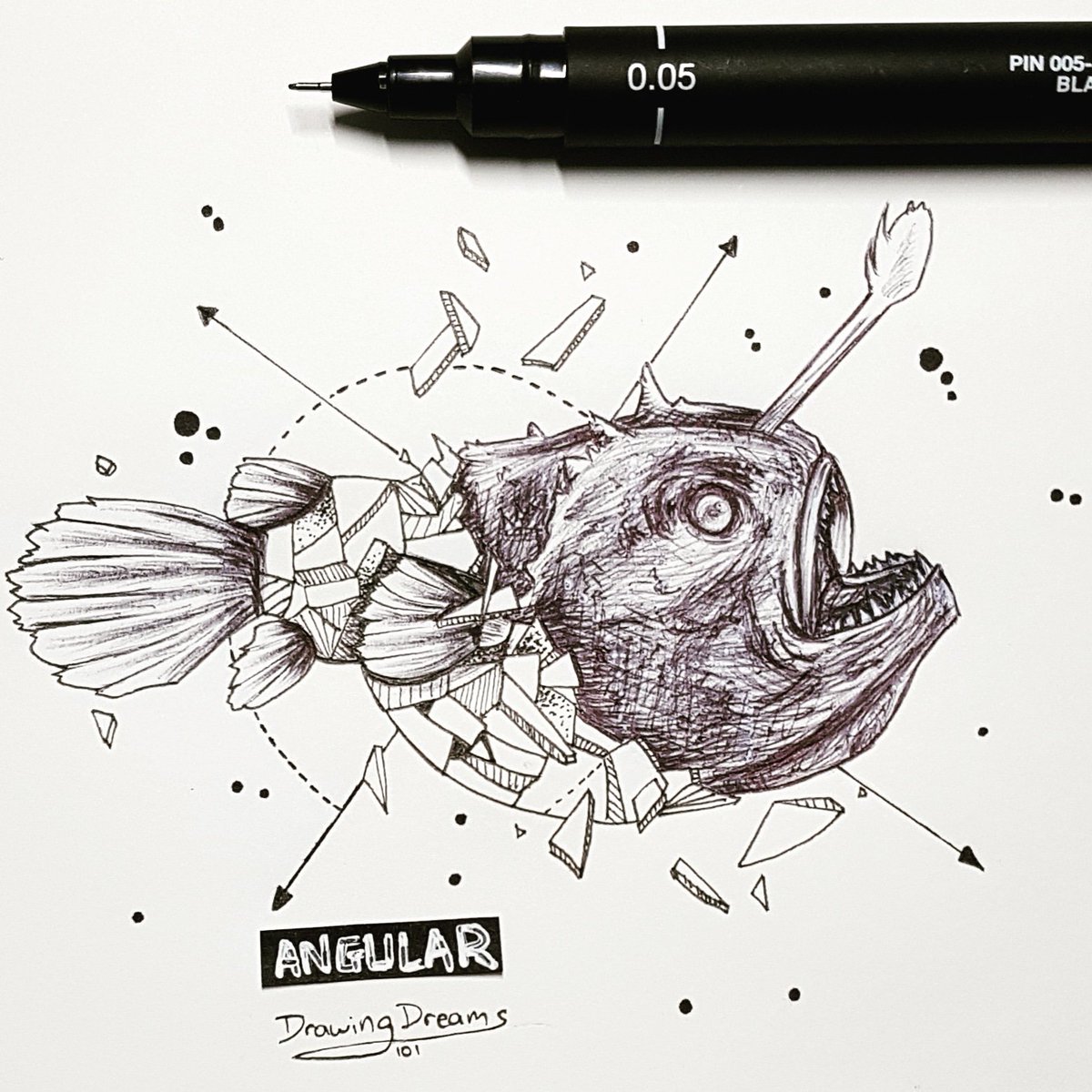 _zoogy's tweet photo. #Inktober2018: Day 16 - Angular Anglerfish 🐟

Yayyyyy I'm lateee!! Inspired by an Anglerfish and @kerbyrosanes's Geometric beast, this is the outcome!! This was really fun, though I screwed up the angle a bit 🤣
#anglerfish #angular #geometric #geometricbeasts @gallerynucleus https://t.co/JxbGKbLKTU