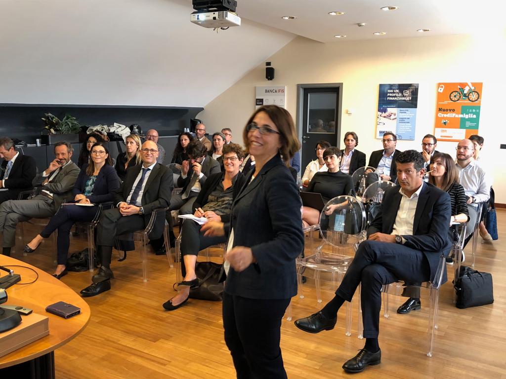 masmacciocchi's tweet photo. Refresh sui benefici fiscali del #Leasing, #Superammortamento, #Iperammortamento, #SabatiniTer. Il team commerciale Leasing di #Bancaifisimpresa sempre aggiornato e pronto a fornire consulenza ai clienti nei loro investimenti. https://t.co/zLyhi7gKbF