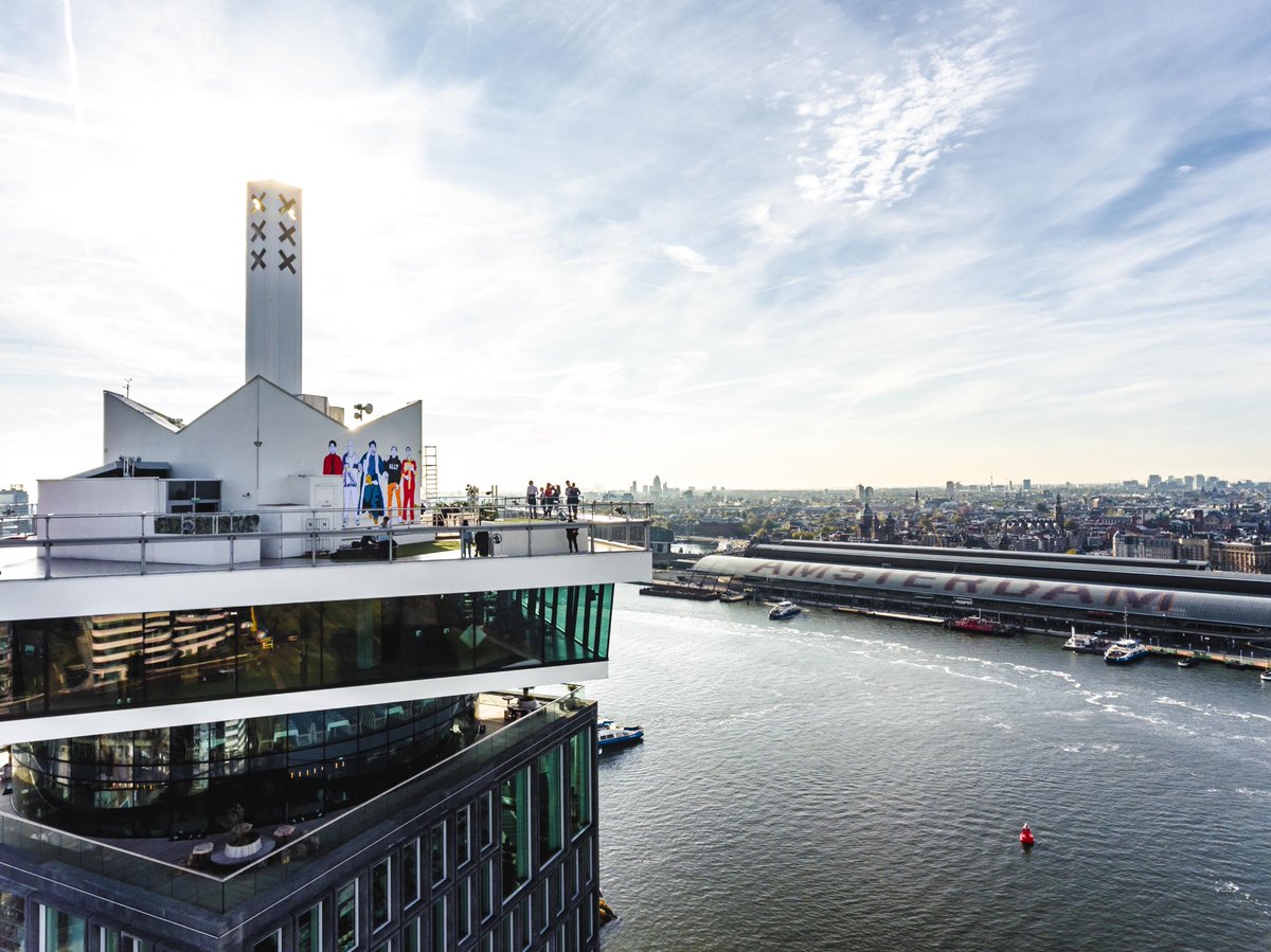 wolthuizen's tweet image. Vet! @kampseedorf heeft op de kroon van de @Adam_Toren haar grootste kunstwerk ooit gemaakt met (anti)helden @Leafssensei, @kraftwerk, @GhostfaceKillah, @AliGRezurection en een gabber. #ADE18