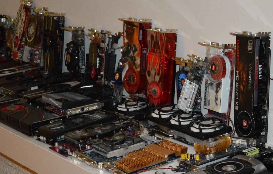 phoronix's tweet photo. #Coreboot's #Flashrom Working On #Radeon GPU Flashing Support https://t.co/UK9BnduU5f https://t.co/l7vz0Q8le4
