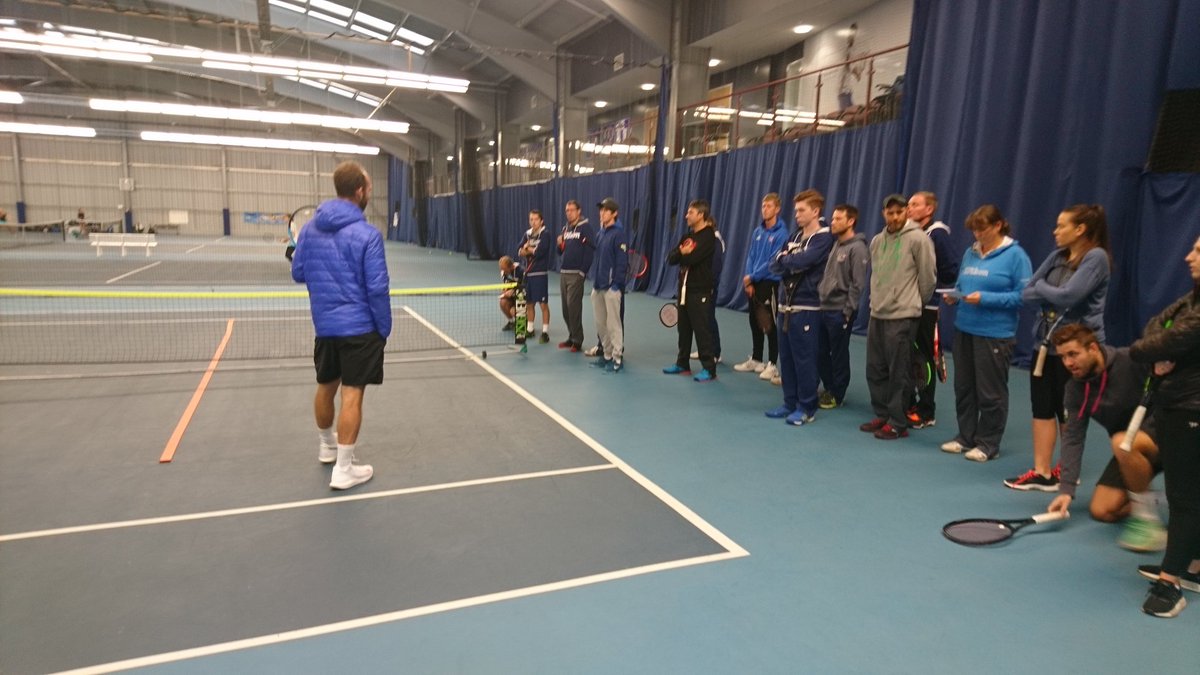 i2cClubs's tweet photo. Team training this week for all @i2cClubs coaches @warwicksport and @shrewsbury_club
#AlwaysLearning @inspire2coach
Playing on knees with non dominant hand to replicate beginner mini reds! https://t.co/f5AMi13pHB