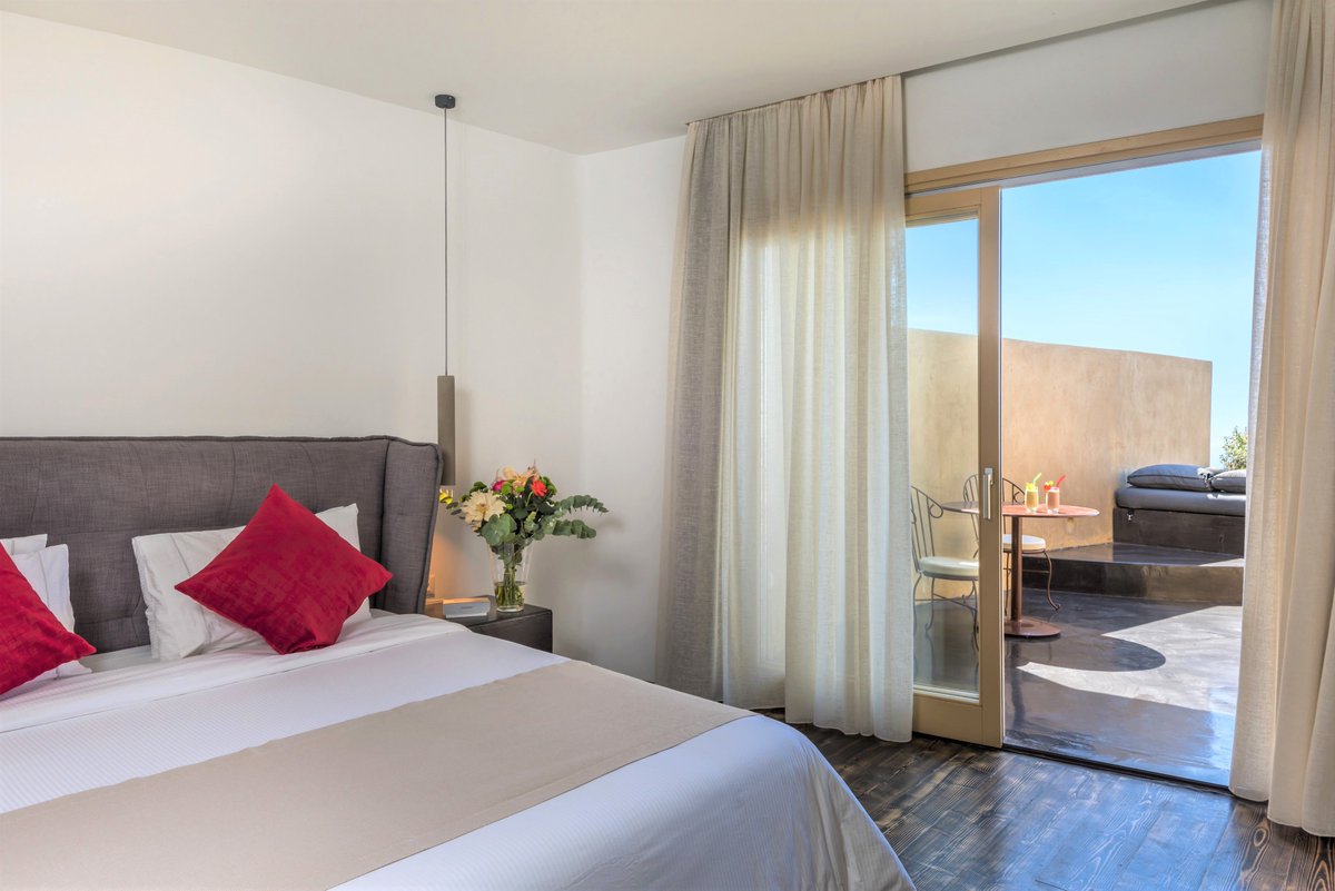 AndronisGroup's tweet image. Wake Up call #FinesseSuite

#AndronisConcept #Santorini #Imerovigli #LuxuryTravel #LuxuryExperiences #AndronisExclusive #AndronisExperience