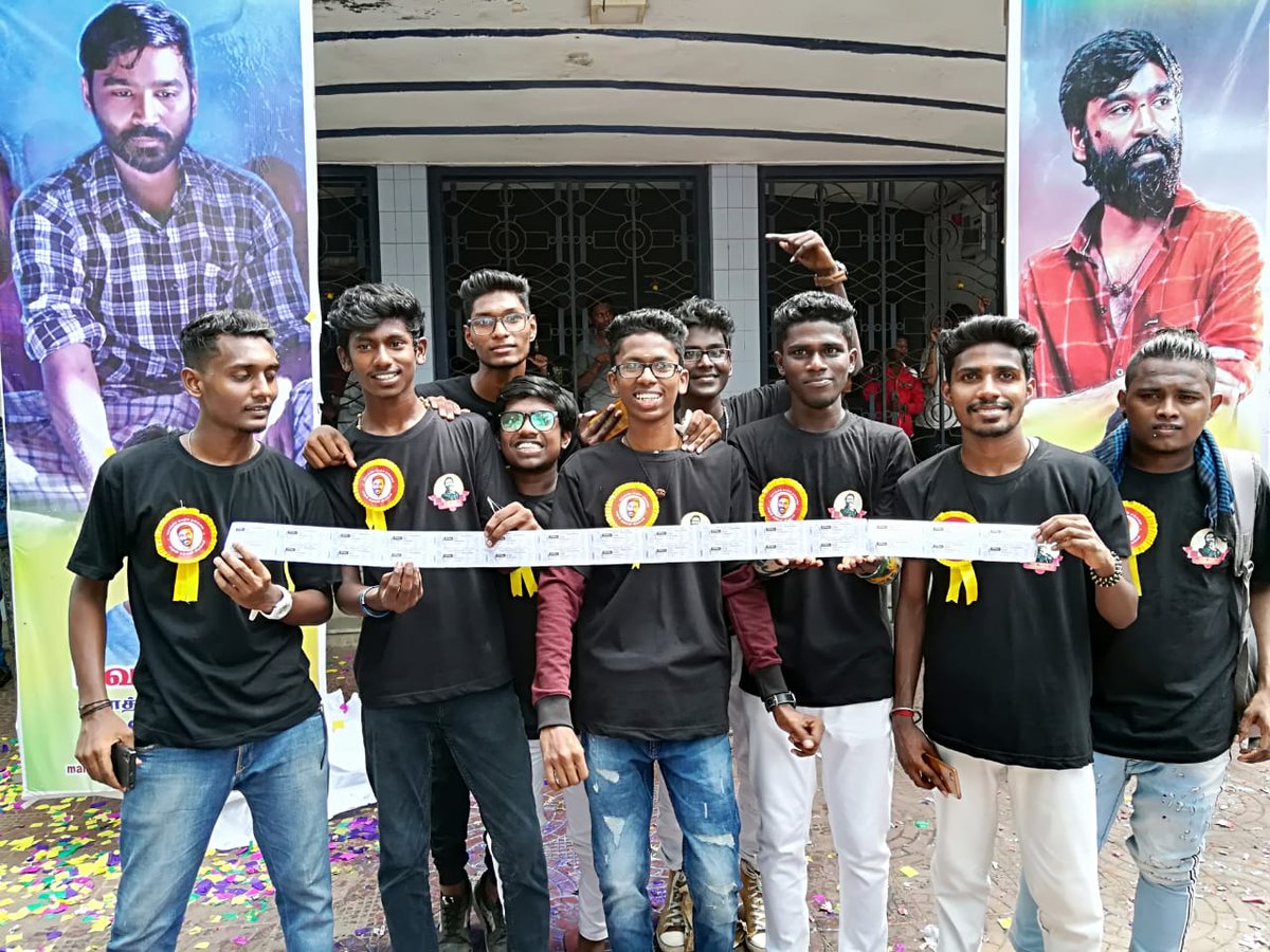 FansDanush's tweet photo. #MumbaiDhanushfans enjoyed a  lot #Auroratheater https://t.co/rooH4NngbT