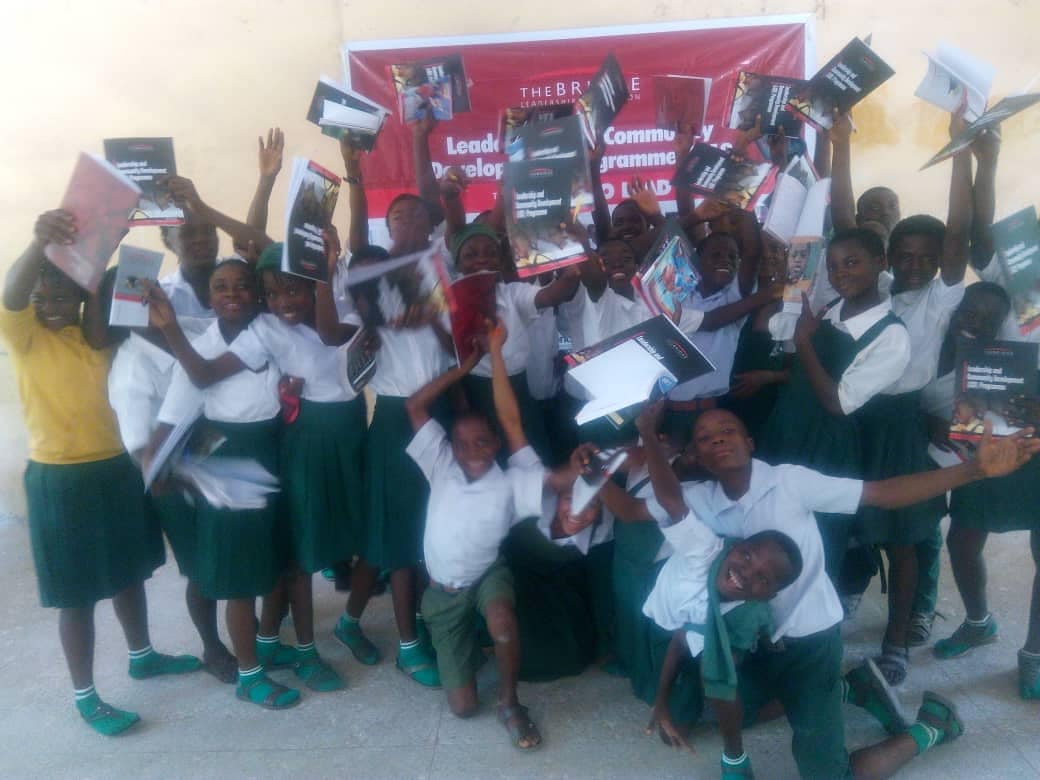 TBLFoundation's tweet photo. Location: Etung Comprehensive Secondary School Bendeghe, Etung LGA.
Volunteer: Elijah Ephraim
Focus: Self Awareness, Self Esteem, Vision and Goal Setting
#LCD2018
#daretolead #selfawareness #selfesteem #leadership #innovation #communitydevelopment https://t.co/7OcRzv5ibB