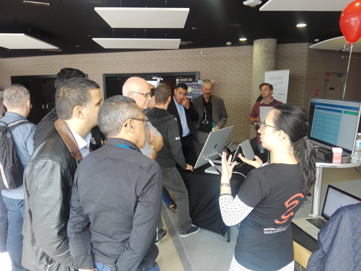 zelros's tweet photo. Lots of interest for our technology @CreditAgricole @DigitalcornerCA #insurtech #48hTechno https://t.co/UzoEeLhfsU