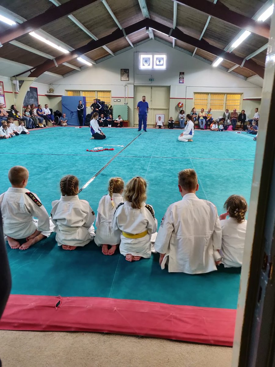 Timverbaas's tweet image. We zijn begonnen! #schoolsport #judo @spmuilwijk @DordtSport @Dordtsportcoach