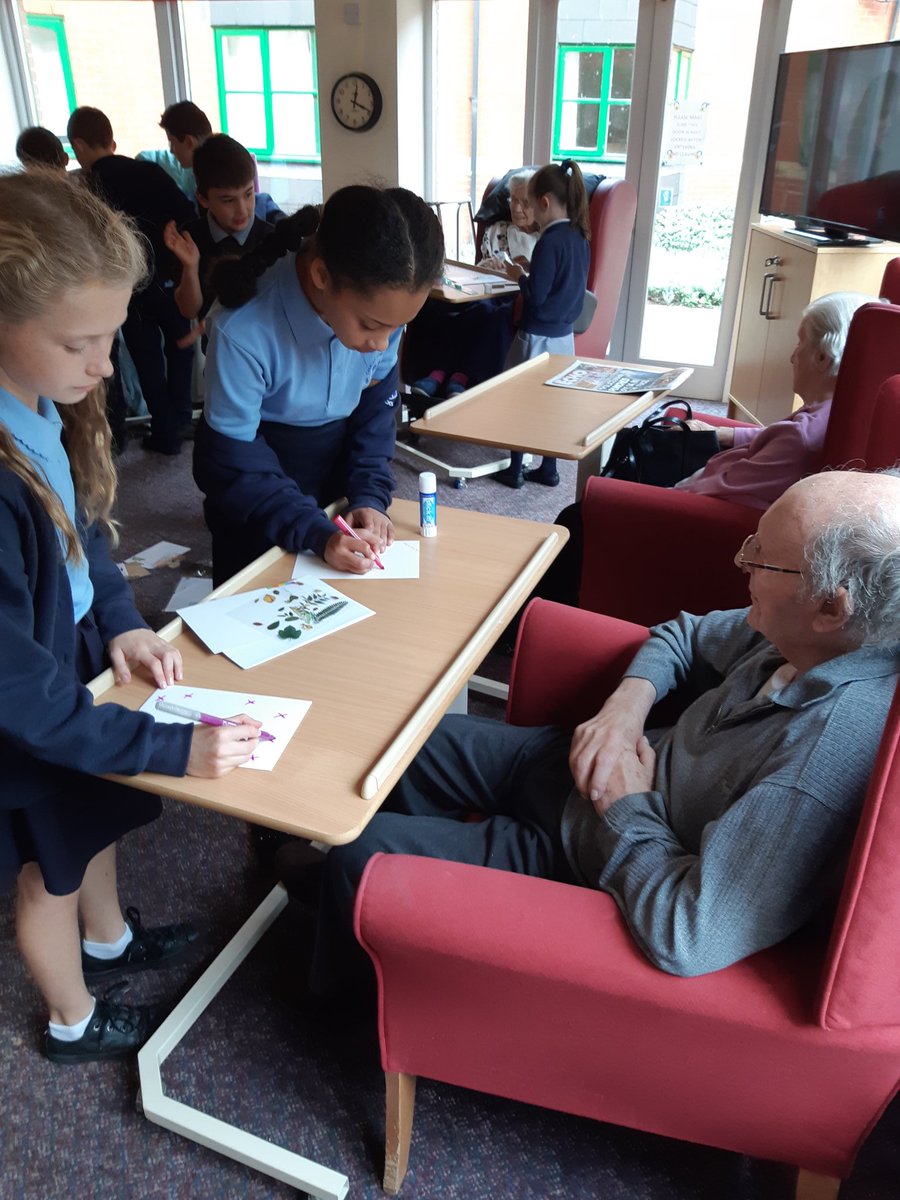 ctkprmcardiff's tweet image. Autumn cards for our beautiful friends at Ty Coch #ctksenedd #creativecards #workingtogether @childcomwales