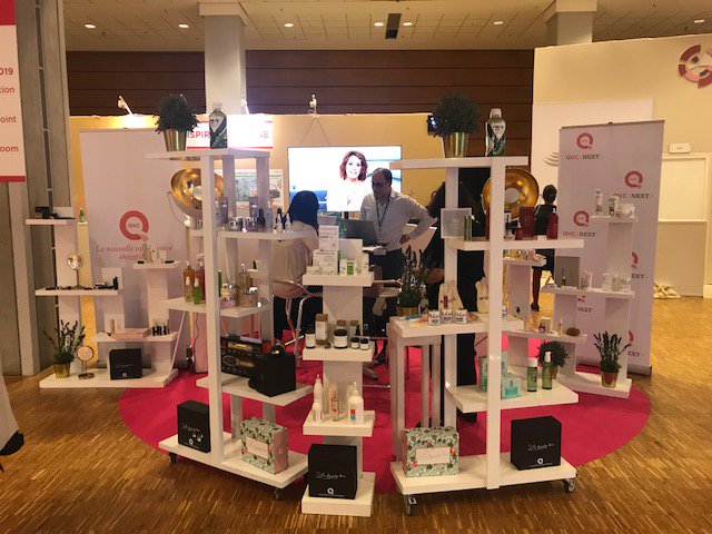 Cosmetic360's tweet image. You are a young innovative cosmetic French brand looking for a retailer? @QVCFrance is ready to meet you booth R15! #OpenDistribution #Cosmetic360 #MadeInFrance #Cosmetics #Perfumery #Innovation