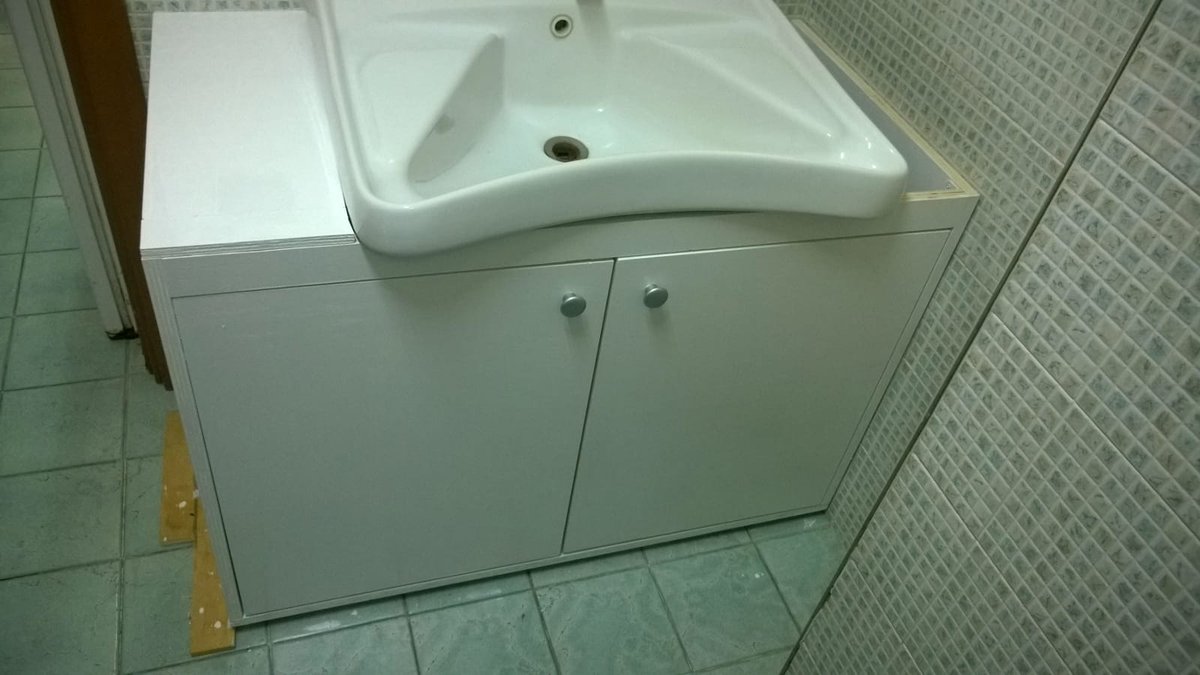 Aftermaya1's tweet photo. Aftermaya mobili su misura
#MobiliSuMisura #mobili #woodwork #montaggio https://t.co/QRiWtuBrBP