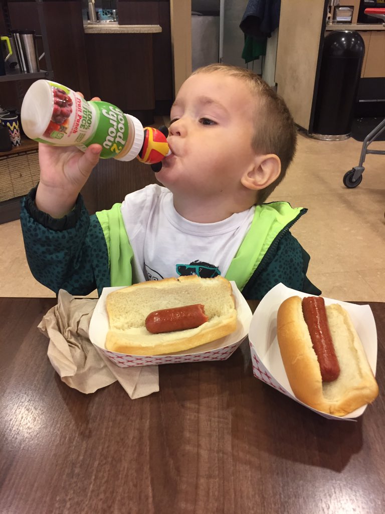 MccoshCharles's tweet photo. Tavish’s last big night, two hot dogs and fruit punch. Now he’s back in the “big house” for 2 weeks. Please retweet and spread #TeamTavish https://t.co/cojqnXYAxK