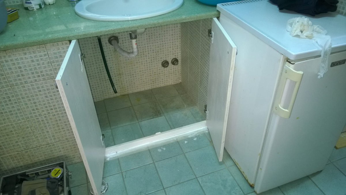 Aftermaya1's tweet photo. Aftermaya mobili su misura 
#woodwork #montaggio #mobilisumisura #mobili #arredo https://t.co/RkHxDHNNnM
