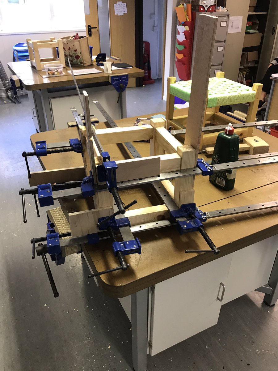 Stuartsfactory's tweet photo. Impressive use of sash clamps 😂 BTEC construction #stutech #stem #btec #construction https://t.co/cprCbX3DrV