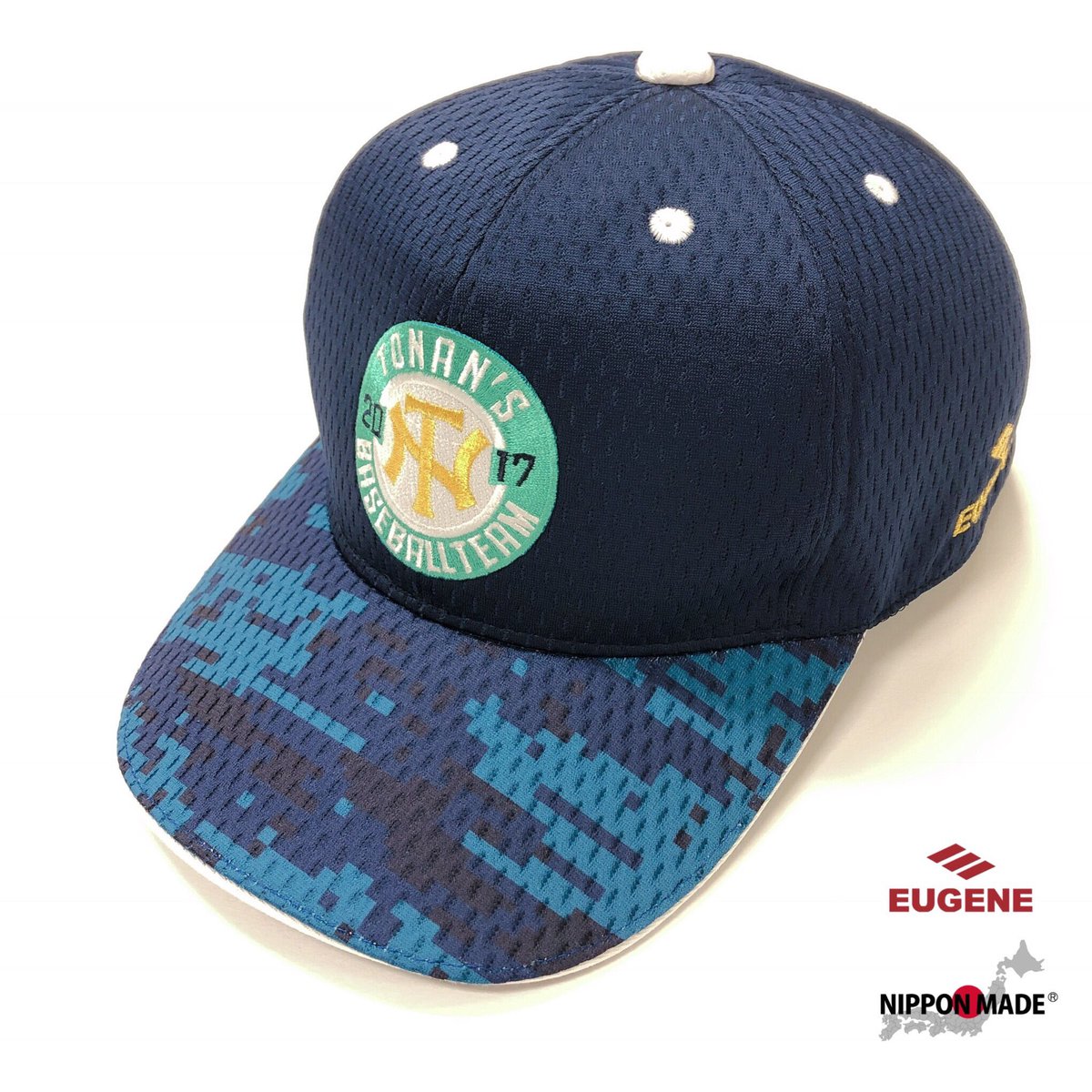 特徴的な色切替、柄使いが斬新な #ユニフォーム💫

ストライプ×トライアングルグラデ×デジカモ の3種類の柄を使っても、ベースをシンプルな白にすることでお洒落でクールな印象に✨

左胸キャプテンマークの⭐︎も遊び心があっていいですね😍✨

jsd-web.com