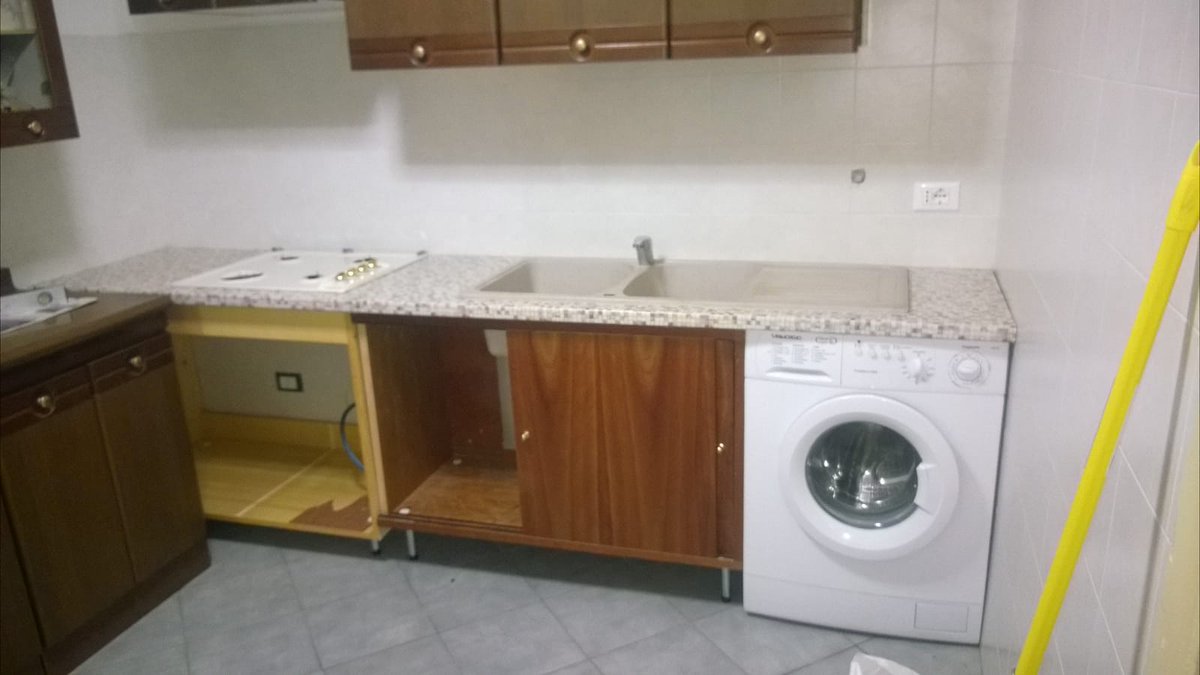 Aftermaya1's tweet photo. After montaggio cucina
#montaggio #cucine #lavori #work #woodwork https://t.co/S2LtSCM5OF