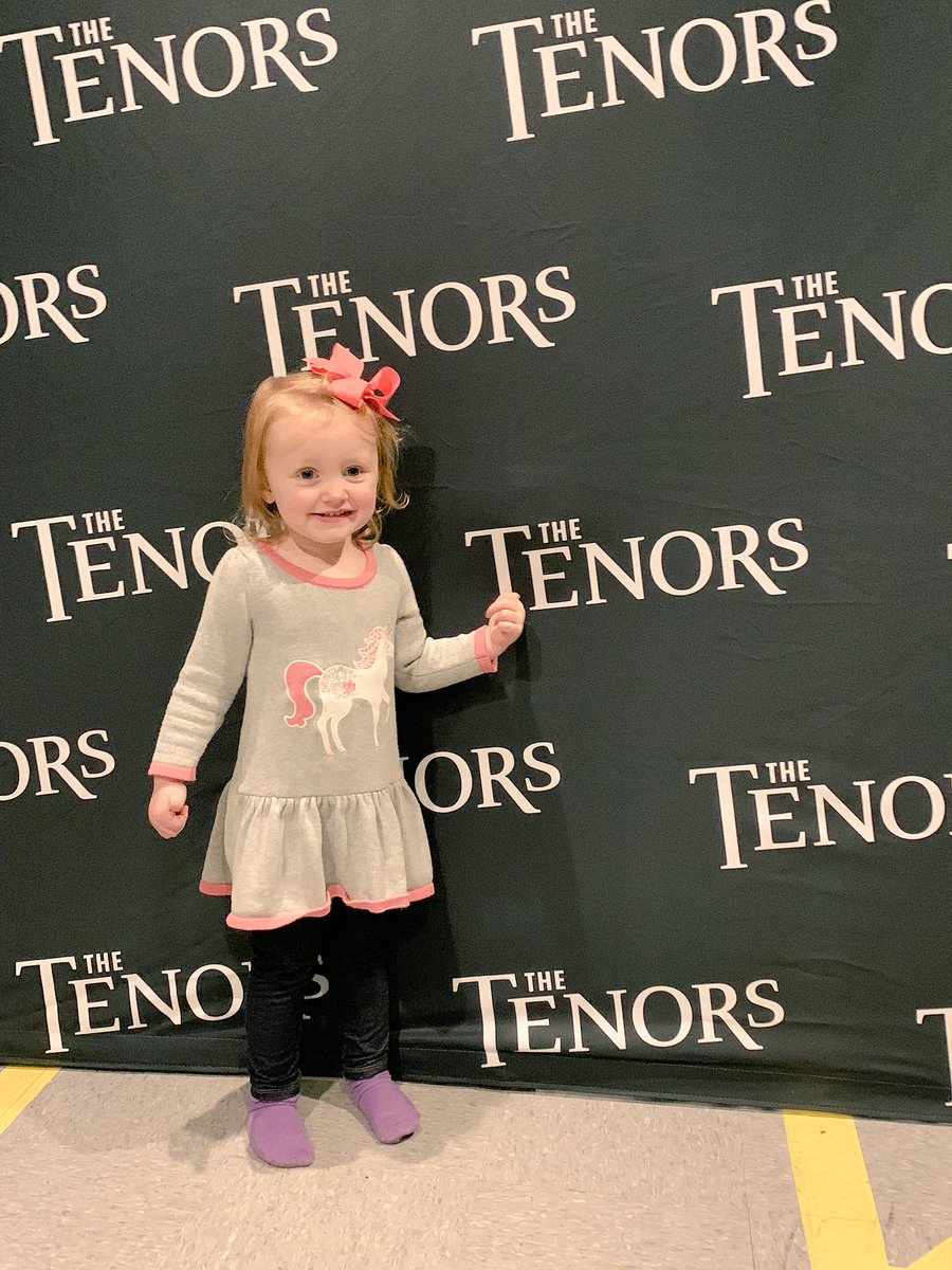 TenorsMusic's tweet photo. When @fraserwalters is your Dad... so you and your Mom @musicbyKEL get to be first in line for Meet & Greet hugs after the show @TheatreWestbury 👯♀️
#ImWithTheBand #TheTenors https://t.co/D2ri7uu6ER