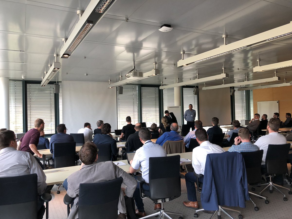 Matthias Pfützner (@pfuetz@chaos.social) tweet media