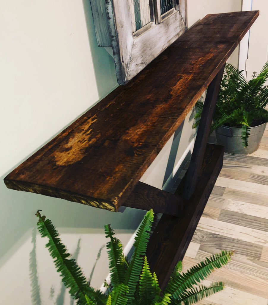 TeaWithMandyB's tweet image. Threw this together while making Shutters. #rustic #farmhouse #table #home #littlecottonbend