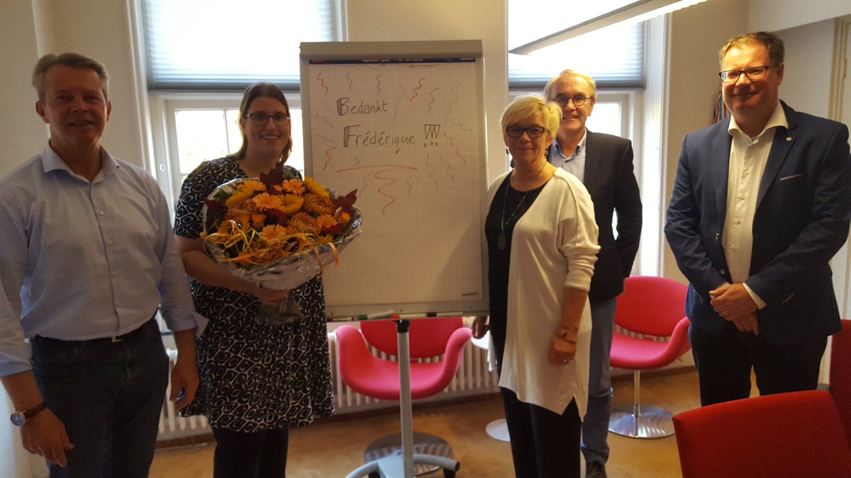 Vandaag voor de laatste keer aanwezig bij het persuurtje van <a href="/gemhaaksbergen/">Gemeente Haaksbergen</a> en flink in de zonnebloemen gezet ;)

#haaksbergen #nieuws #informatie #actueel