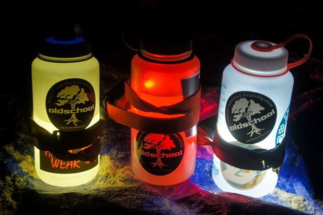 SnowbirdSWO's tweet image. Nalgene full of water + headlamp = DIY backcountry lantern. #backcountry #macgyver #oldschoolswo