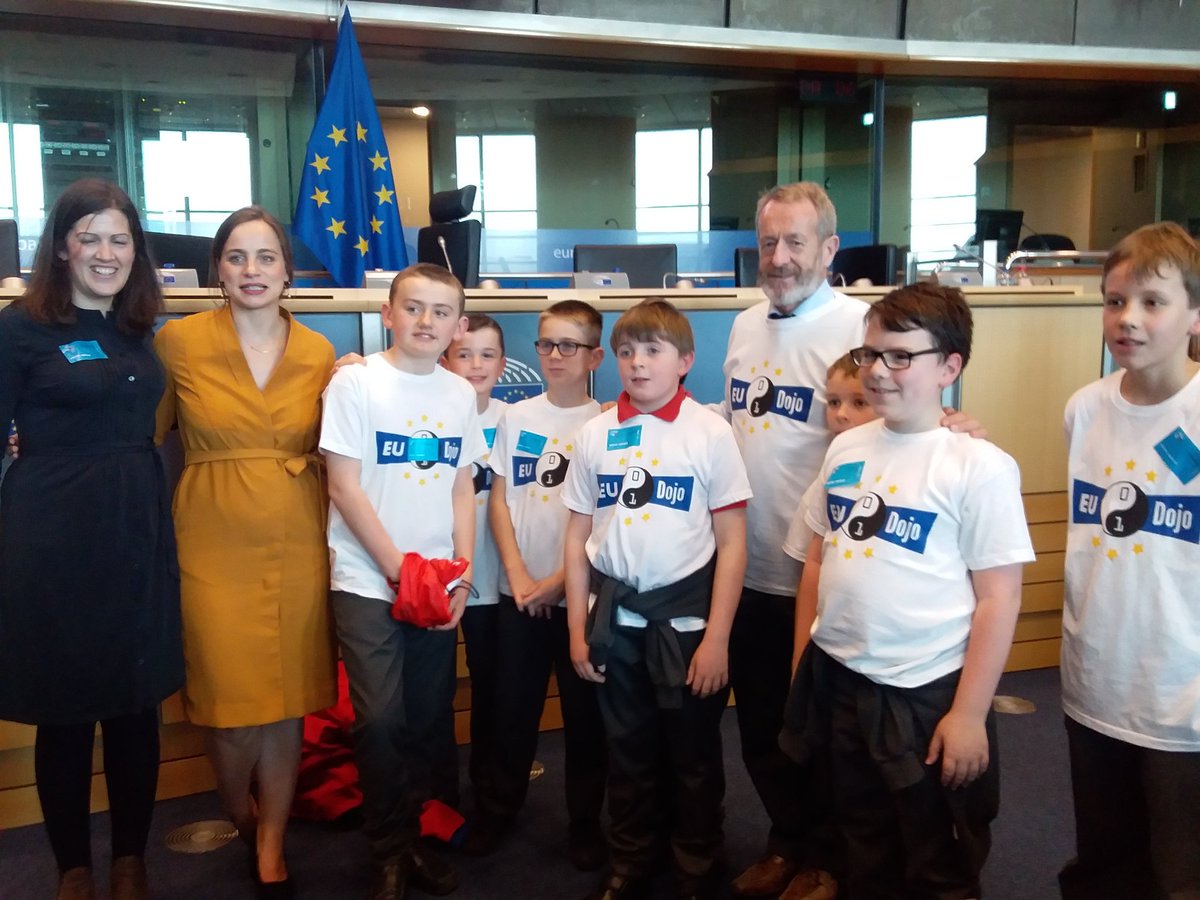 SeanKellyMEP's tweet photo. St Brigids BNS #Killester was well represented in Brussels today. They impressed the MEPs here in the @Europarl_EN with their brilliant coding skills - great work, maith sibh!! https://t.co/VEwAWph60x