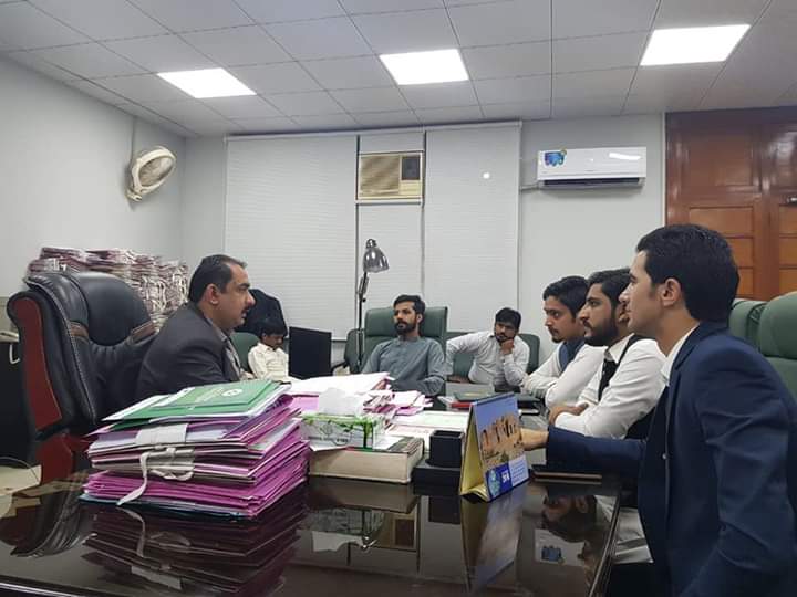 AttshanAliAbbas's tweet photo. Dalegation of National youth assembly Had a great Meeting with Deputy Speaker Sindh Assembly  Rehana Leghari and Secretary Assembly Sindh G.M.umar Farooq The meeting was pleasent and Regarding Session That Nya will be holding in Sindh Assembly.
#NationalAssembly 
#Sindh https://t.co/rJmDiD1lZk
