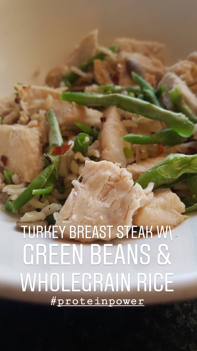 KyronArmstrong's tweet photo. #YouAreWhatYouEat 💪👊🤙😘

#eatingforabs #gymlife #nutrition https://t.co/Aun4gkDuPD