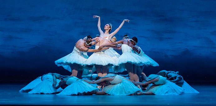MakeItBetterNFP's tweet photo. Your #Chicago #Weekend101: Oct. 19-21 https://t.co/tmxC1EGZ4s @joffreyballet @WineRiot https://t.co/mha0U43OPp
