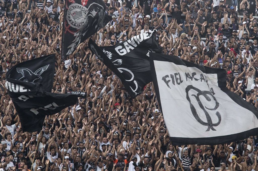 g_gabriel5's tweet photo. Nada mudou, a #fiel sempre presente ⚫⚪ #vaicorinthians #afieléfoda https://t.co/sxetukZXkr
